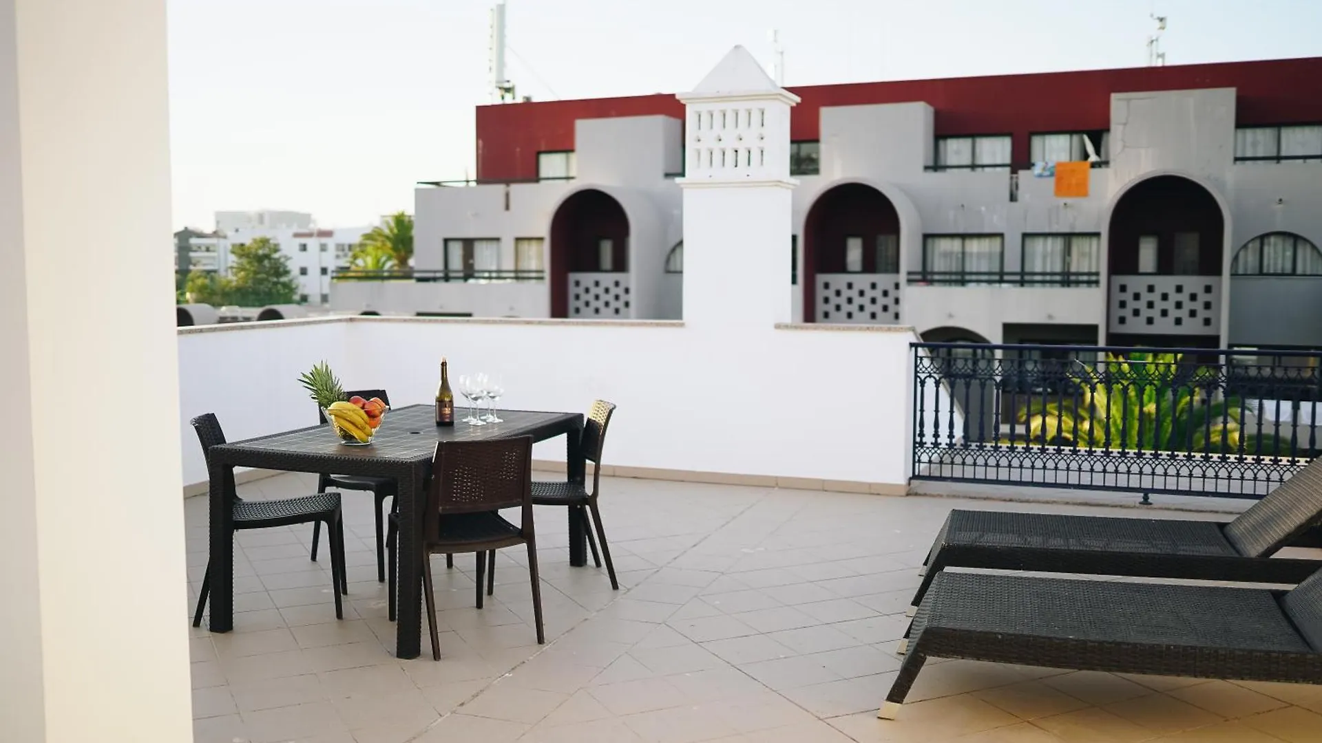 Wonderful Flats With Pool By Host Wise Apartment Albufeira