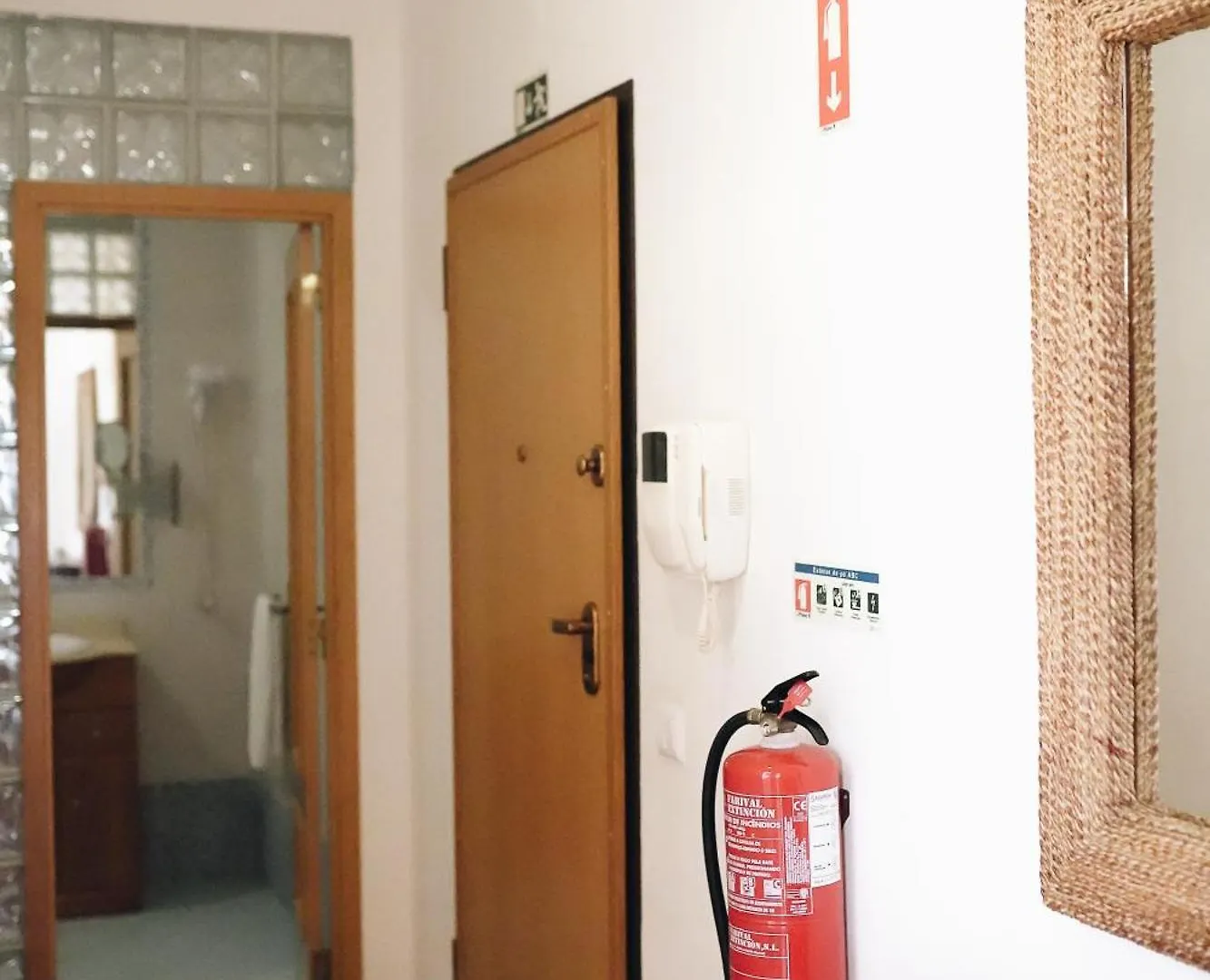 Wonderful Flats With Pool By Host Wise Apartment Albufeira
