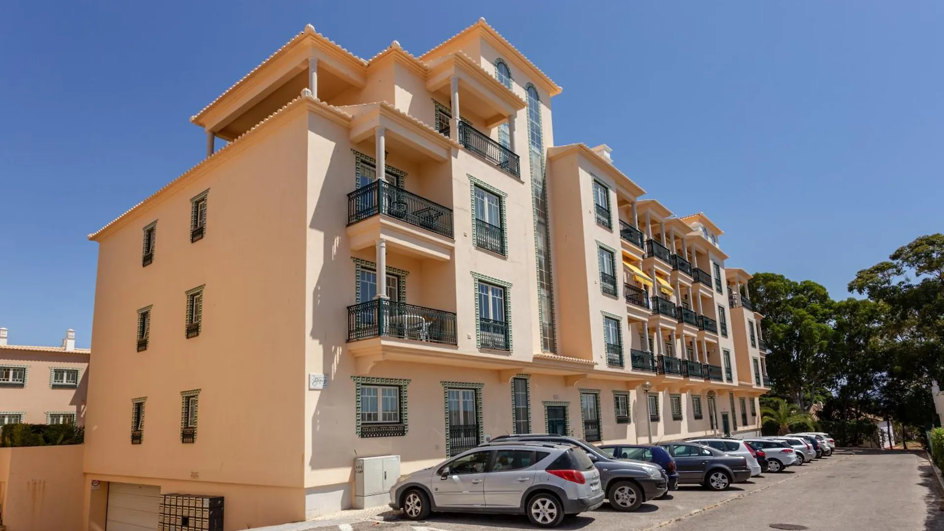 Wonderful Flats With Pool By Host Wise Apartment Albufeira 0*,  Portugal